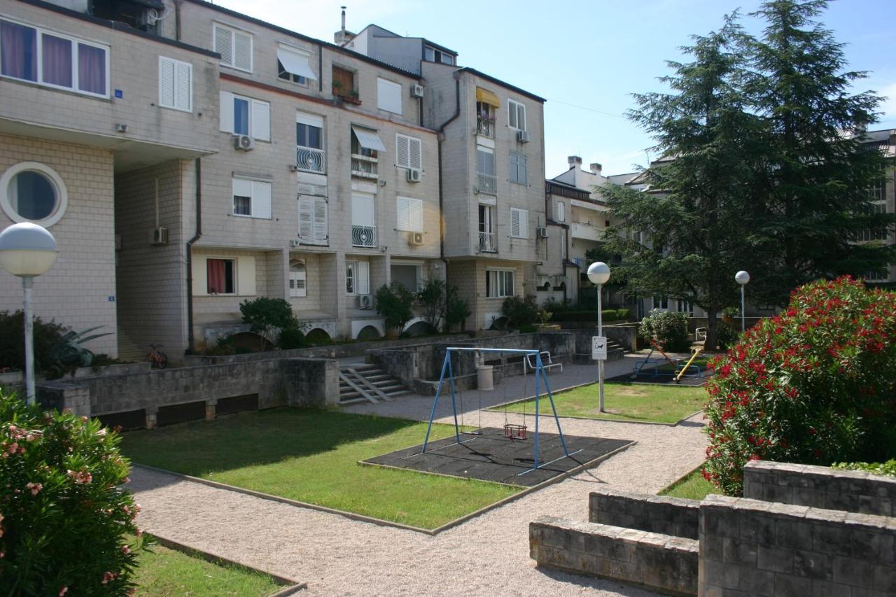 Next Door Apartment Maro & Ivan Njivice Exterior photo
