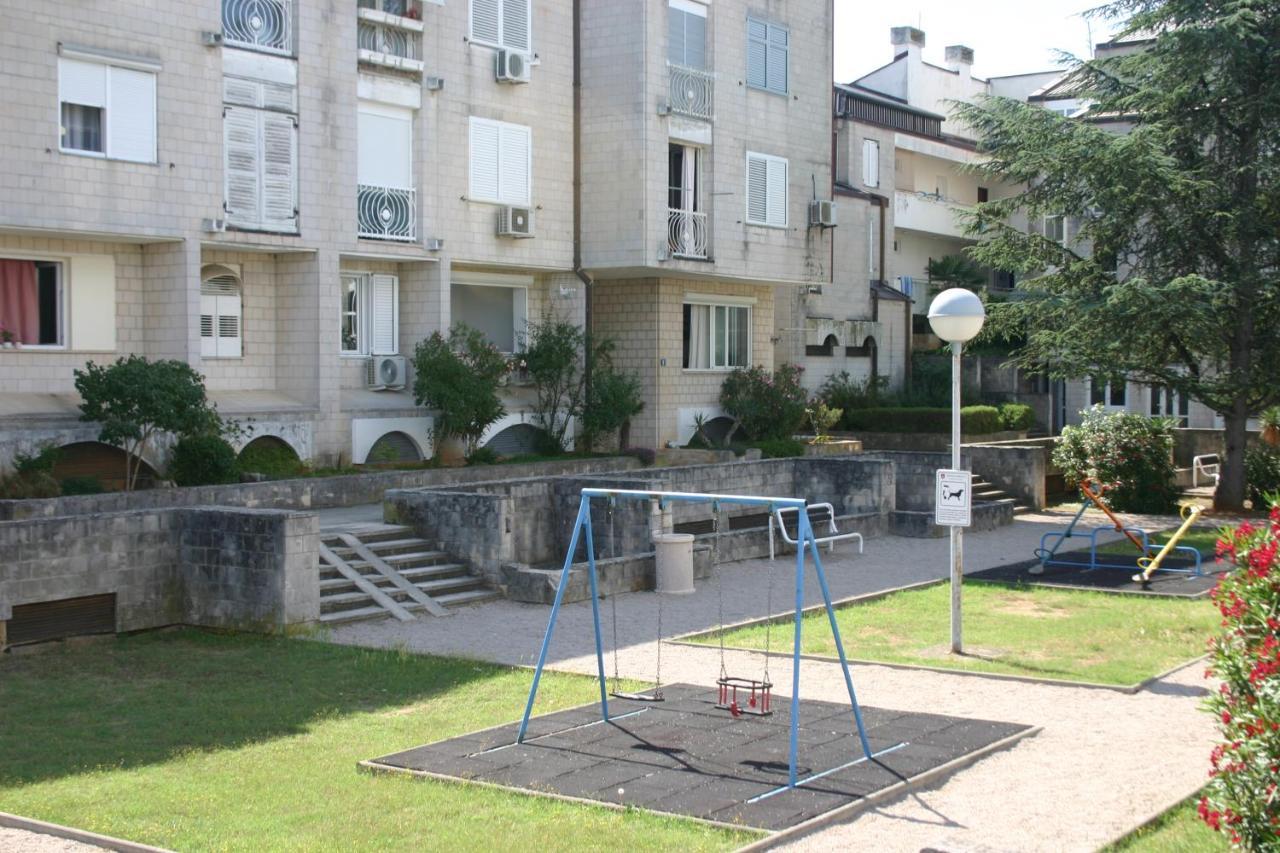 Next Door Apartment Maro & Ivan Njivice Exterior photo